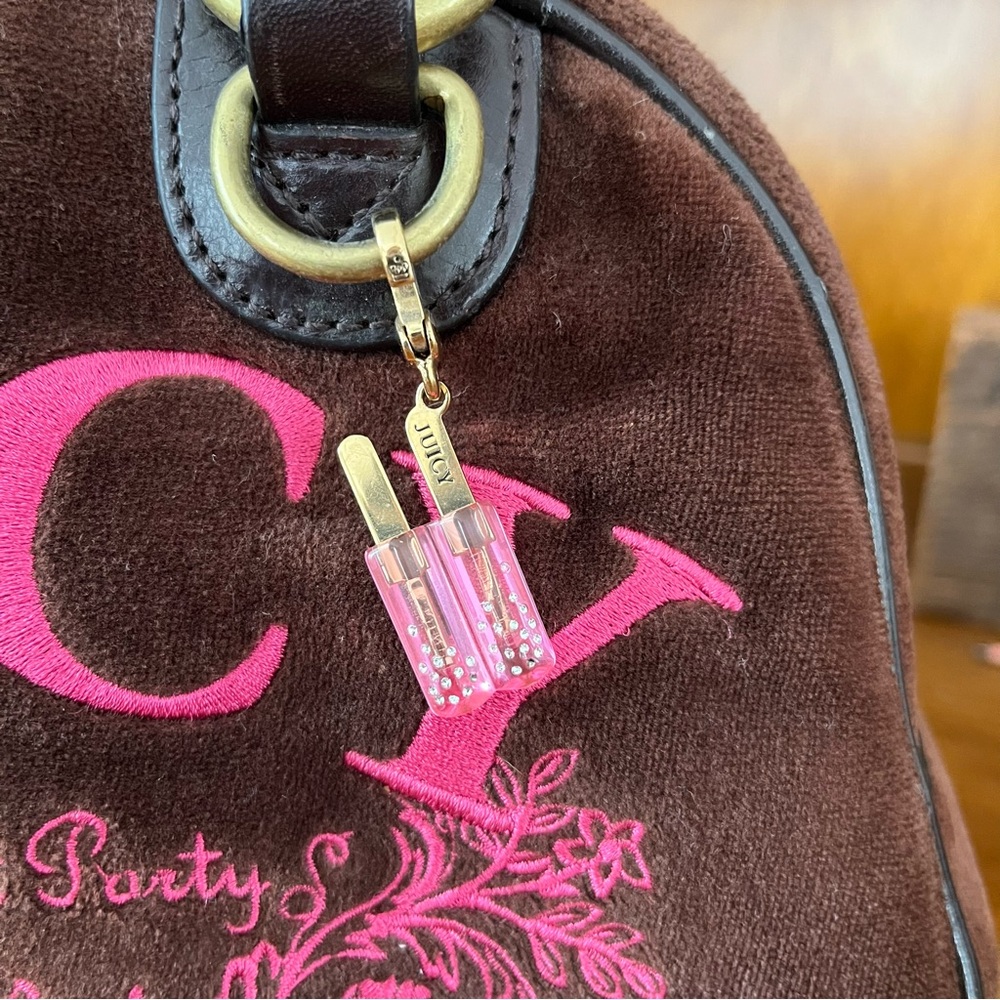 Juicy Couture Vintage Brown Bowling Bag Purse with Pink Accents - Picture 4 of 14